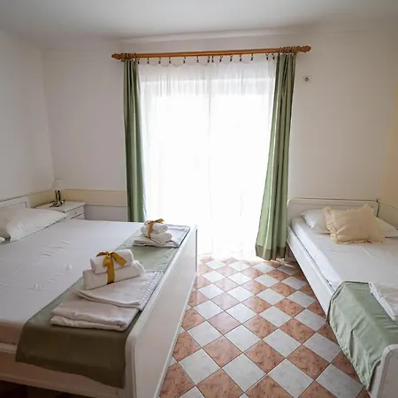 Apartmani Marin No1. Vodice Exterior photo