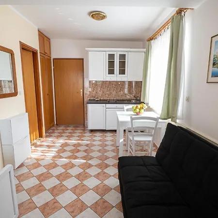 Apartmani Marin No1. Vodice Exterior photo