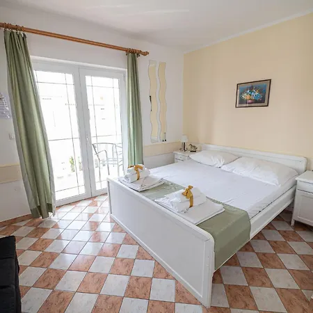 Apartmani Marin No1. Vodice Exterior photo