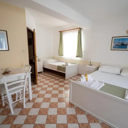 Apartmani Marin No1. Vodice Exterior photo