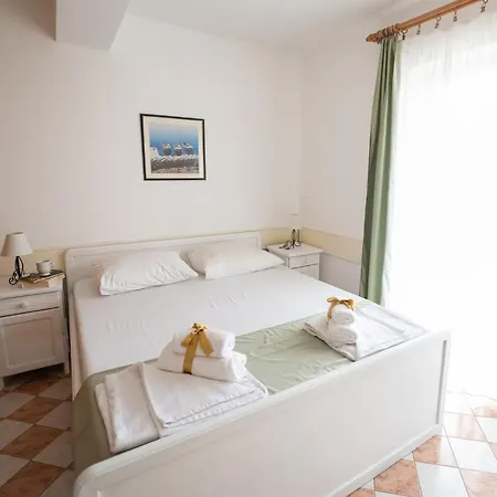 Apartmani Marin No1. Vodice Exterior photo
