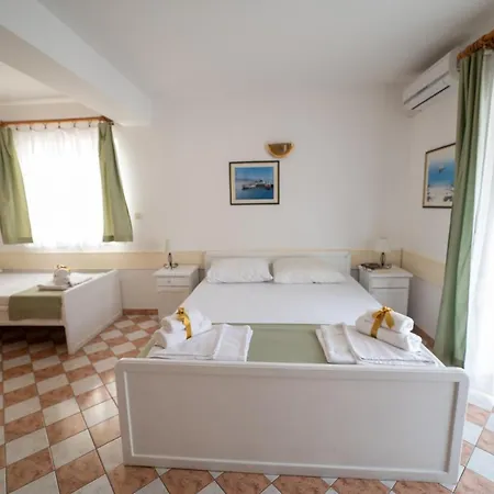 Apartmani Marin No1. Vodice Exterior photo